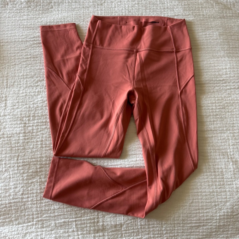 Lululemon Leggings Pink Size 6 25" Inseam Active Yoga Runnning Gym Fitness